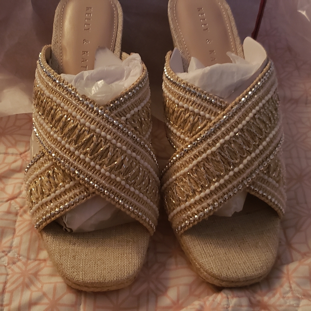 Kelly & Katie wedges